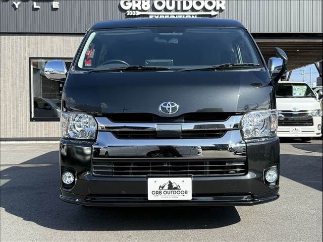 TOYOTA HIACE van 2WD 2018