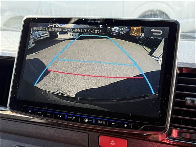 TOYOTA HIACE van 2WD 2018