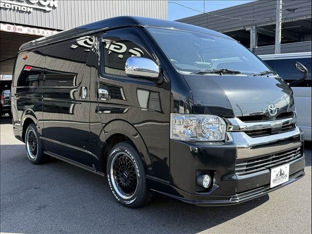 TOYOTA HIACE van 2WD 2018