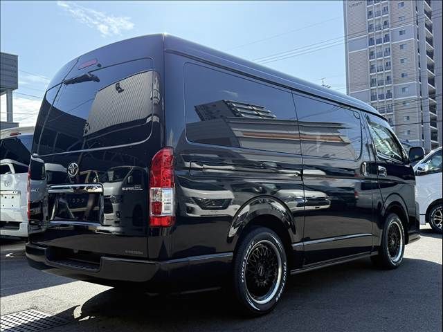 TOYOTA HIACE van 2WD 2018