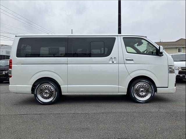 TOYOTA HIACE van 2WD 2025