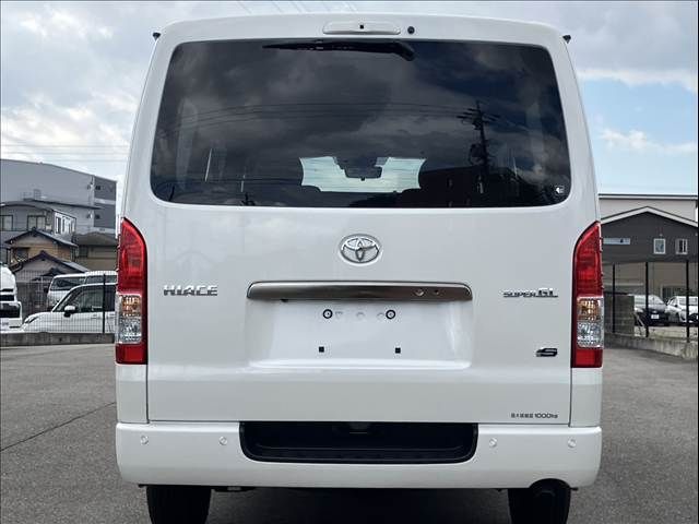 TOYOTA HIACE van 2WD 2025