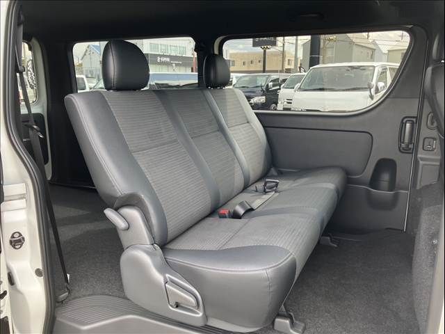 TOYOTA HIACE van 2WD 2025