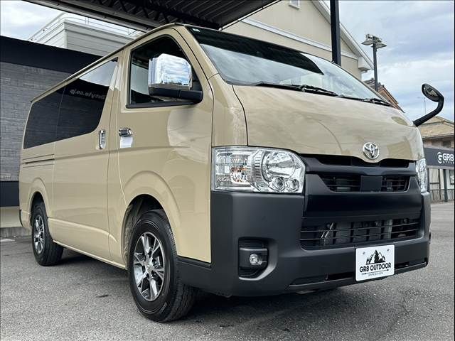 TOYOTA HIACE van 2WD 2025