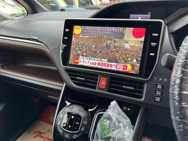 TOYOTA ESQUIRE HYBRID 2018