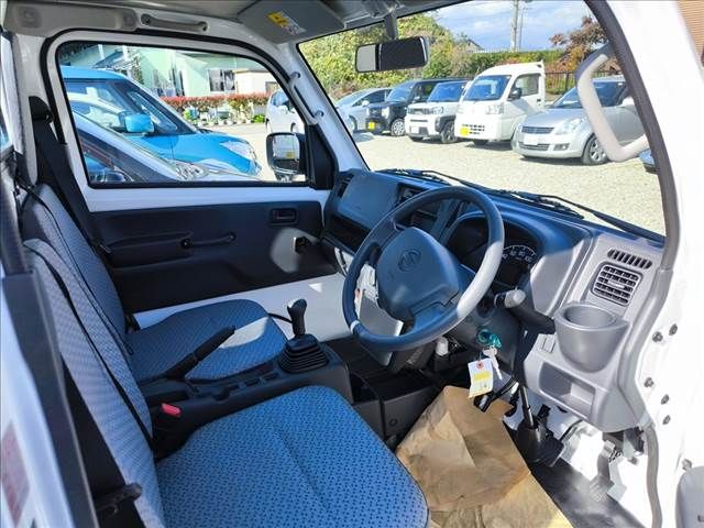 NISSAN CLIPPER truck 4WD 2025