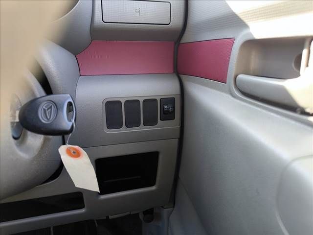 DAIHATSU MOVE CONTE 2010