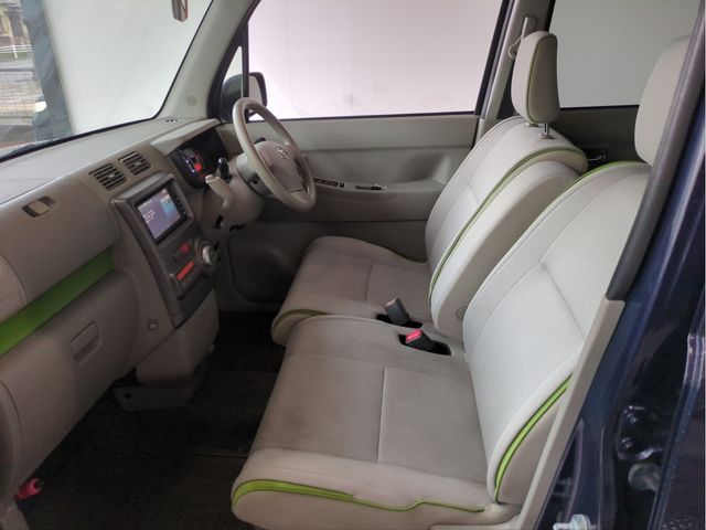 DAIHATSU MOVE CONTE 2013