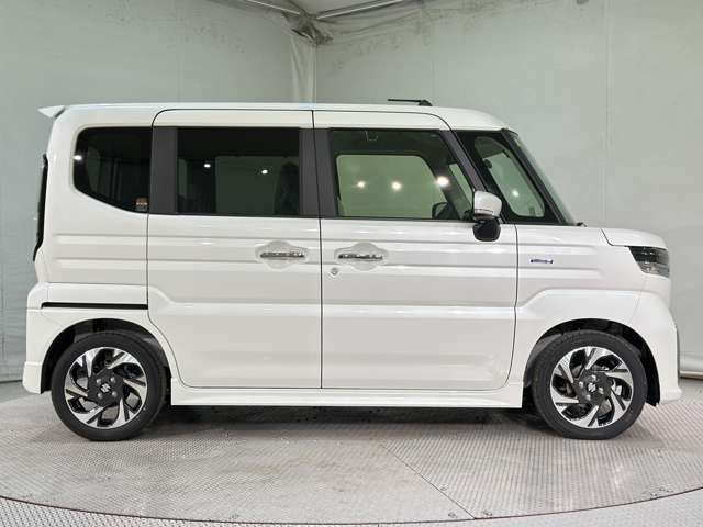 SUZUKI Spacia custom 2025