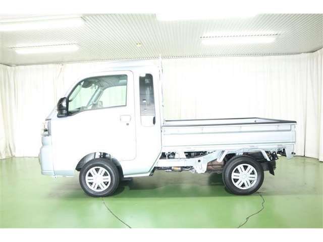 DAIHATSU HIJET truck 4WD 2023
