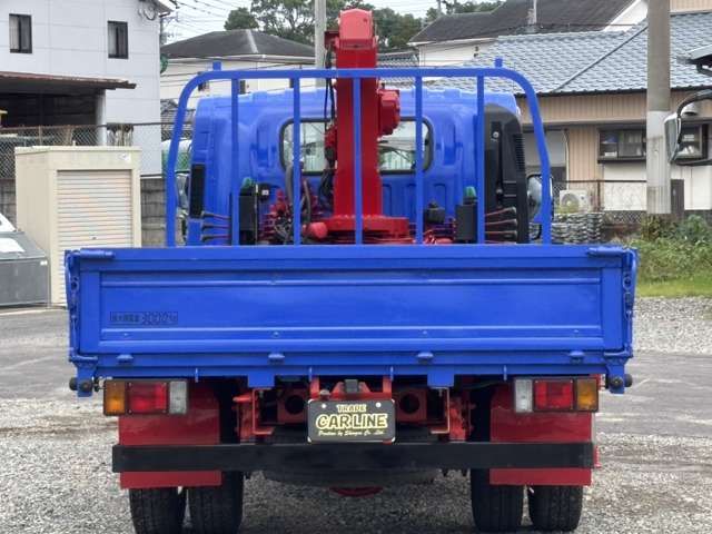 ISUZU ELF 2013