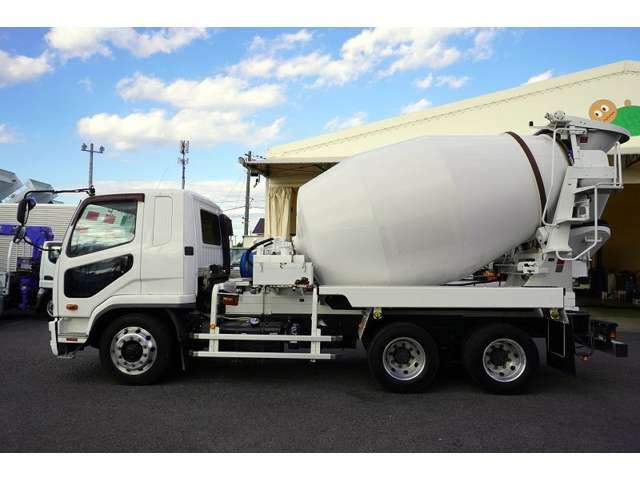 MITSUBISHI FUSOU FIGHTER 2016