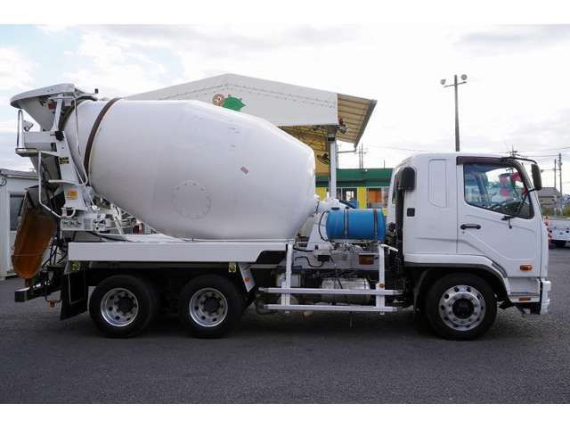 MITSUBISHI FUSOU FIGHTER 2016