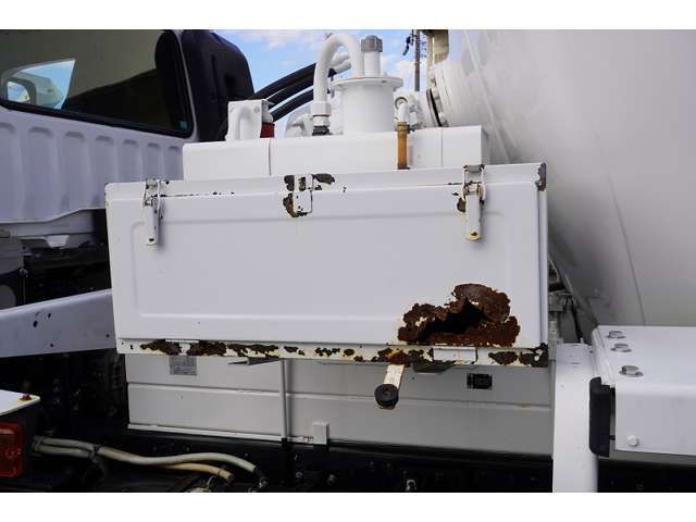 MITSUBISHI FUSOU FIGHTER 2016