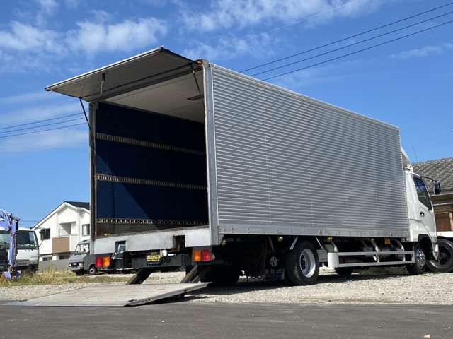 MITSUBISHI FUSOU FIGHTER 2007