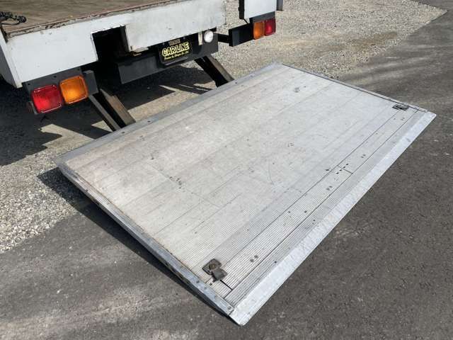 MITSUBISHI FUSOU FIGHTER 2007