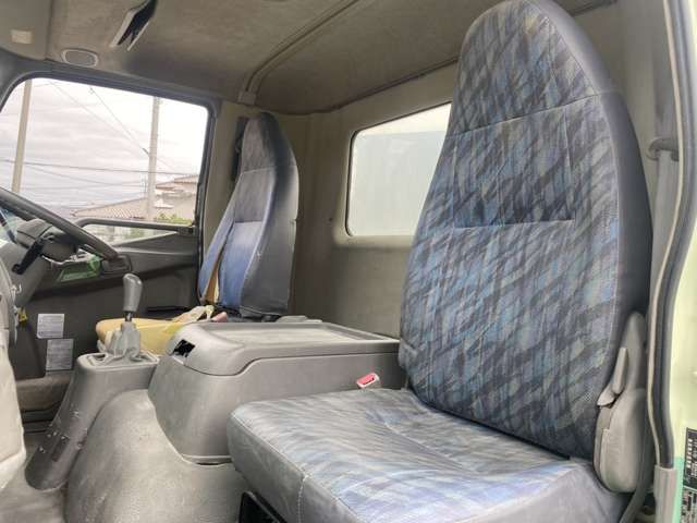 MITSUBISHI FUSOU FIGHTER 2005