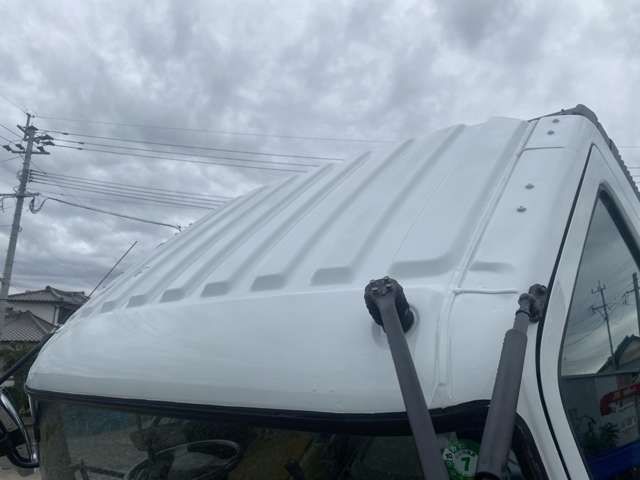 MITSUBISHI FUSOU FIGHTER 2005