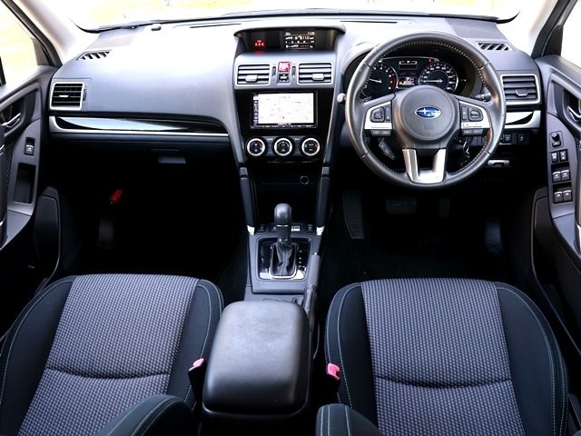 SUBARU FORESTER 2016