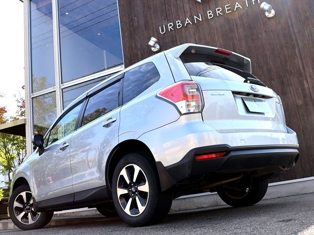 SUBARU FORESTER 2016