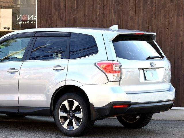 SUBARU FORESTER 2016
