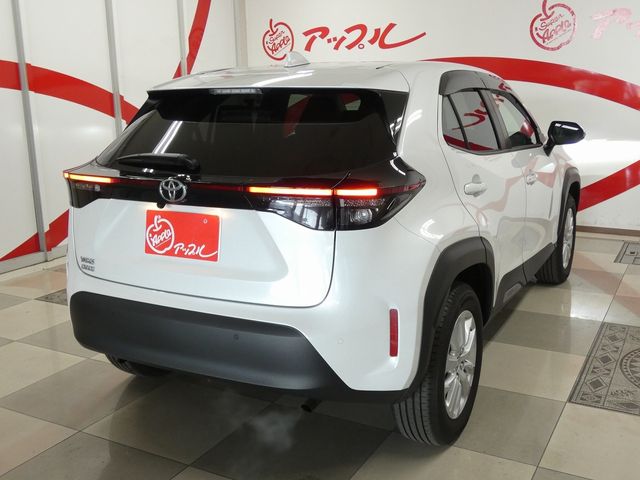 TOYOTA YARIS CROSS 2025