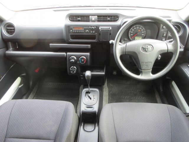 TOYOTA SUCCEED van 4WD 2018