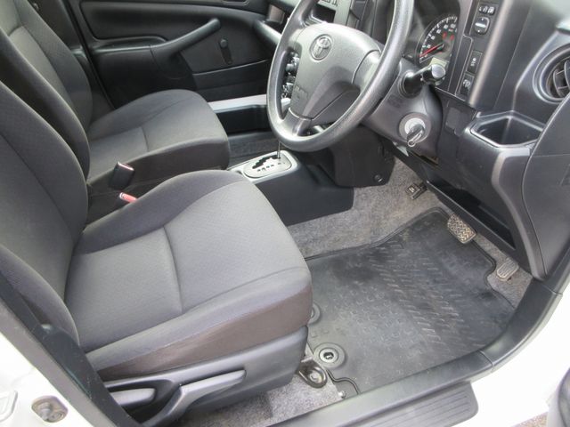 TOYOTA SUCCEED van 4WD 2018