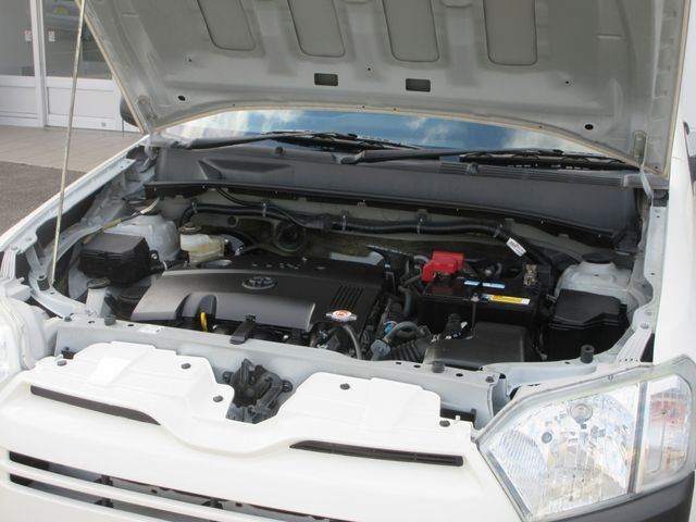 TOYOTA SUCCEED van 4WD 2018