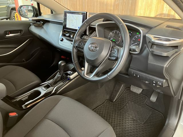 TOYOTA COROLLA TOURING HYBRID 2023