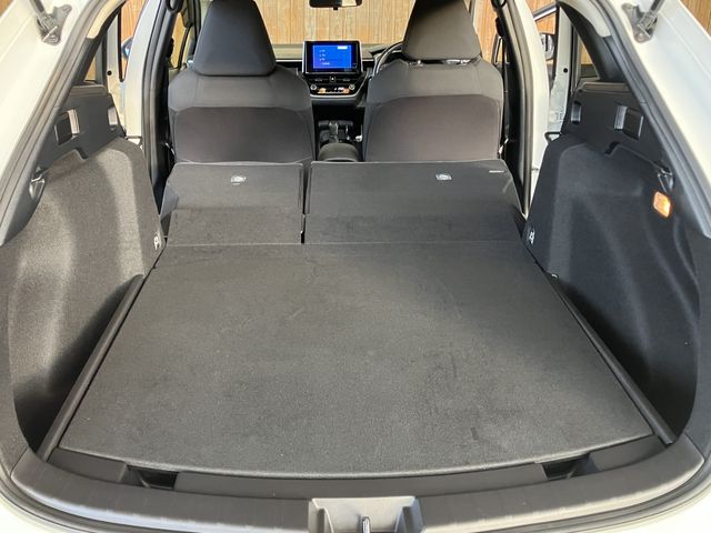 TOYOTA COROLLA TOURING HYBRID 2023