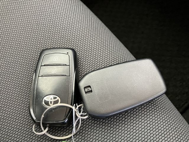 TOYOTA COROLLA TOURING HYBRID 2023