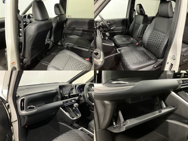 TOYOTA VOXY HYBRID 2022