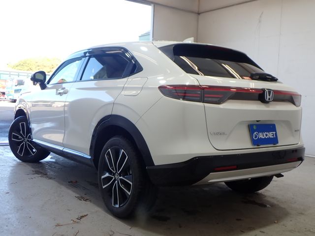 HONDA VEZEL e:HEV 2025