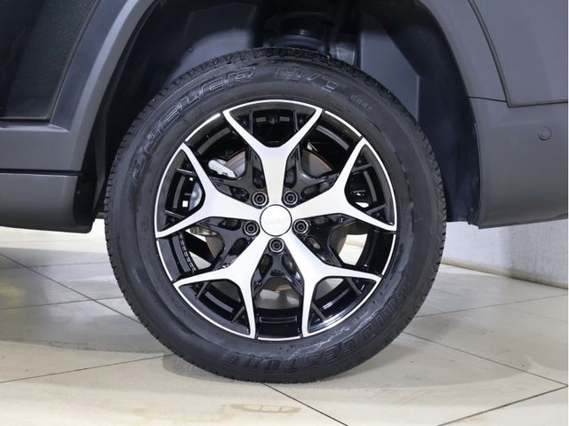 JEEP JEEP COMMANDER 2024