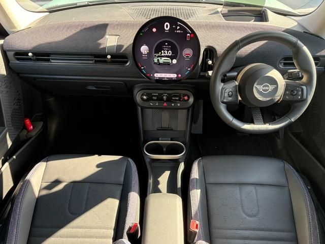 BMW MINI COOPER 2024