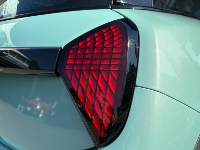 BMW MINI COOPER 2024