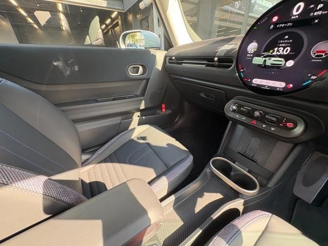 BMW MINI COOPER 2024