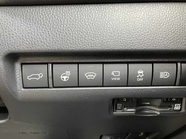 TOYOTA HARRIER PHEV 2023