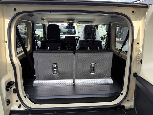 SUZUKI JIMNY 4WD 2025