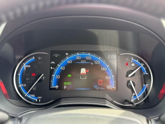 TOYOTA NOAH HYBRID 2024