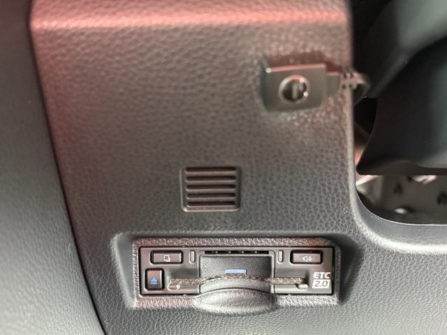 TOYOTA NOAH HYBRID 2024