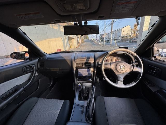 NISSAN SKYLINE coupe 2000