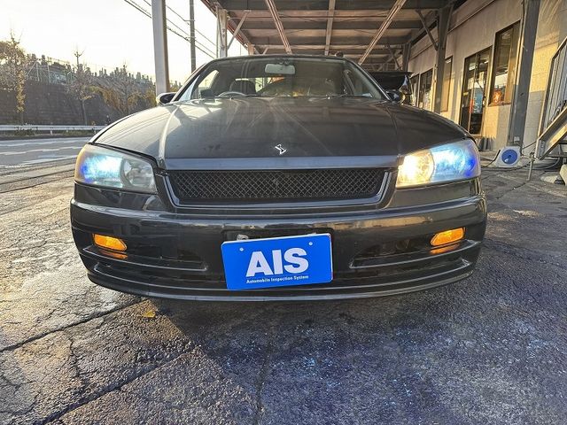 NISSAN SKYLINE coupe 2000