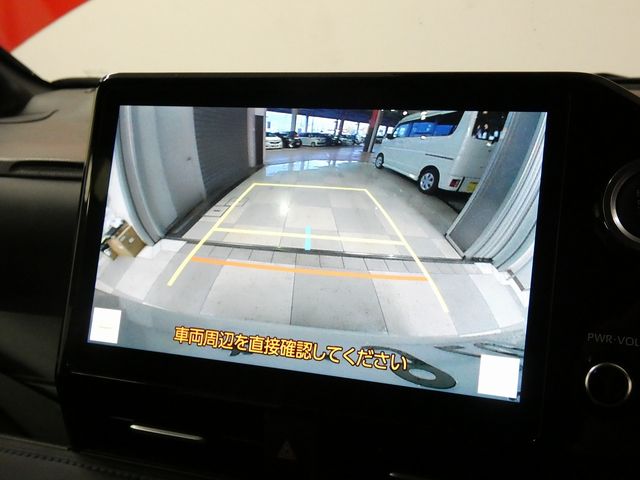 TOYOTA VOXY 4WD 2022