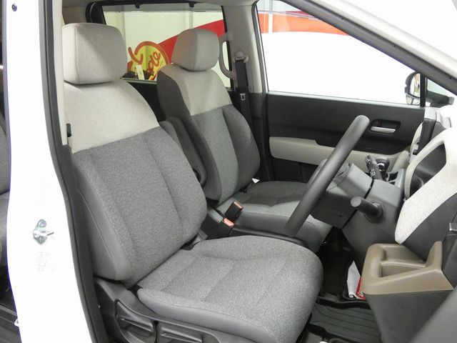 HONDA FREED 4WD 2024