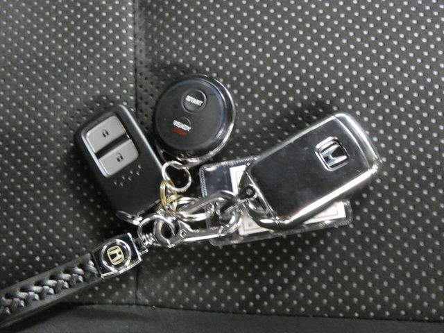 HONDA VEZEL HYBRID 4WD 2020