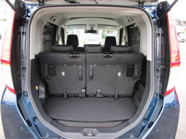 TOYOTA ROOMY 4WD 2017