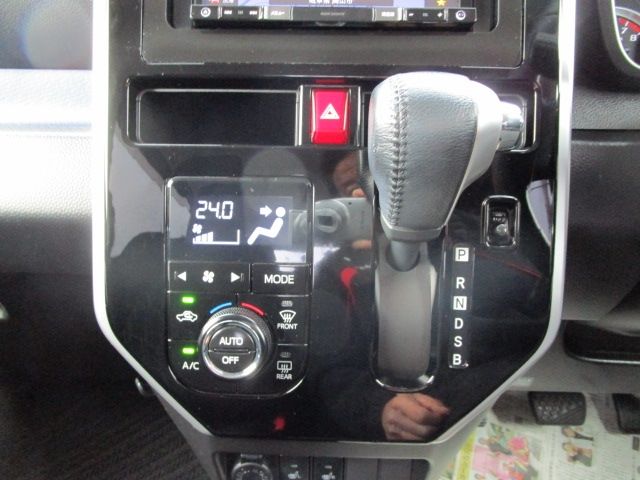 TOYOTA ROOMY 4WD 2017