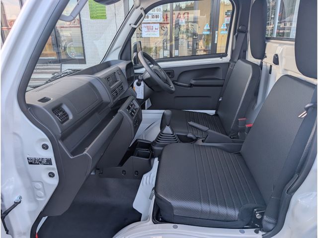 DAIHATSU HIJET truck 4WD 2025